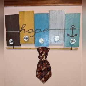 UTY 100% silk tie pendant with star brooch